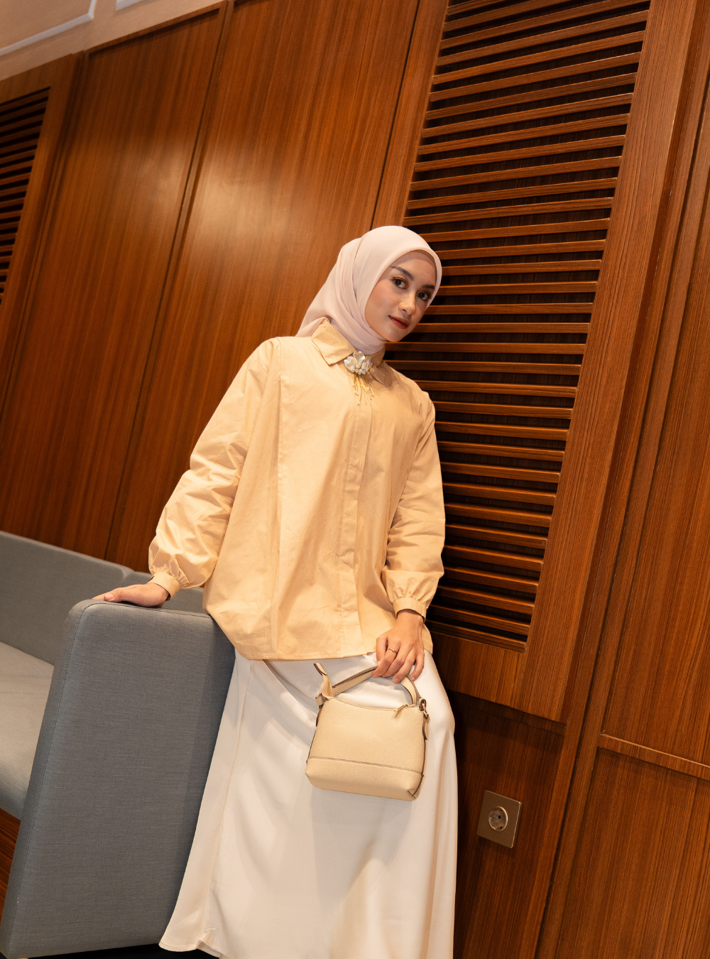 Serene Fold Shirt - Khaky