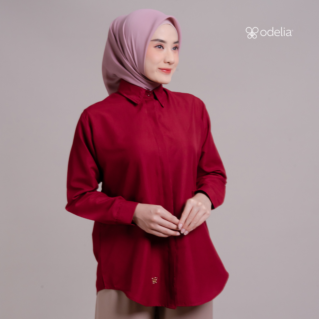 Ardelle Shirt - Maroon