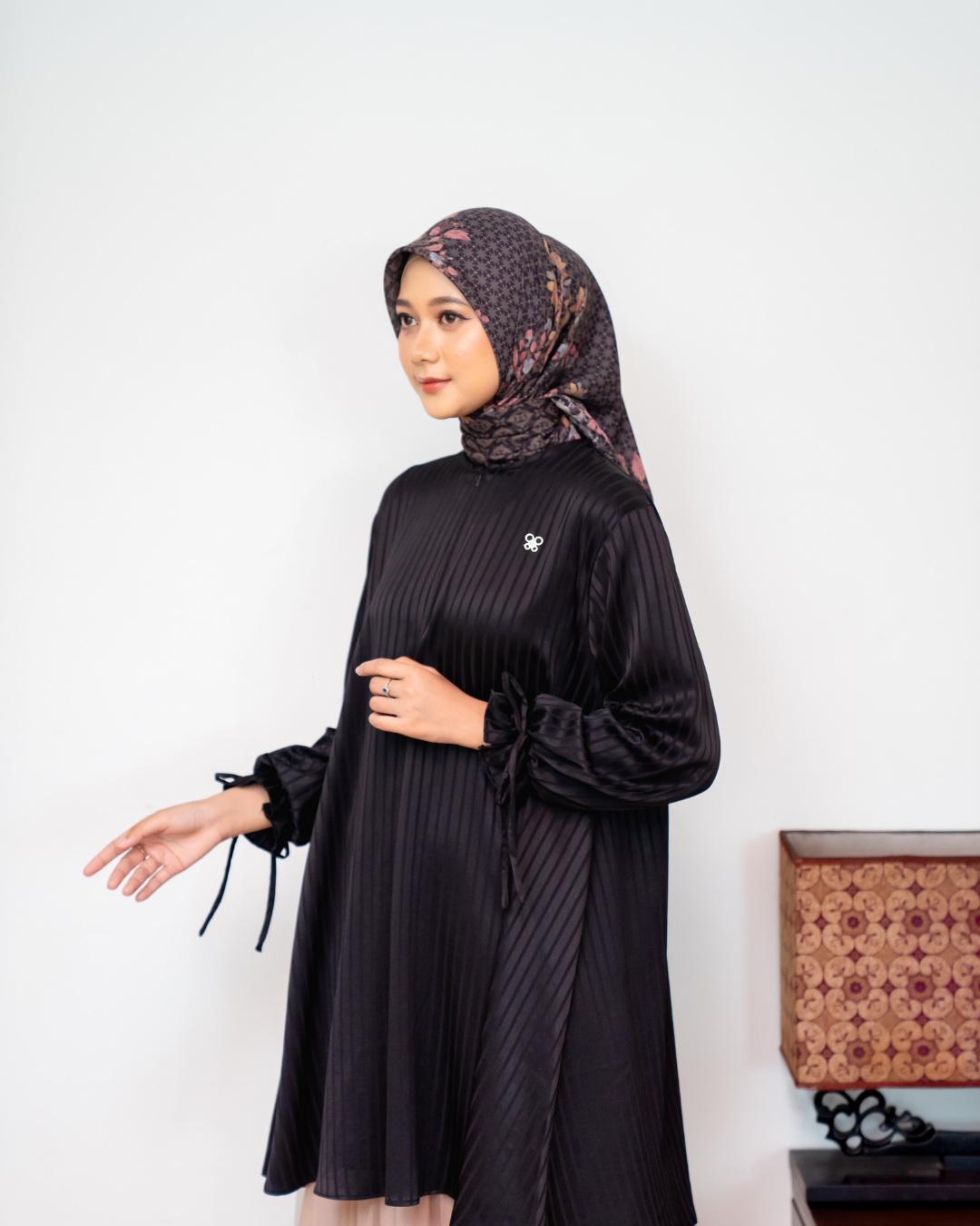 ARUNA TUNIK - BLACK DIAMOND(EID SERIES 2025)
