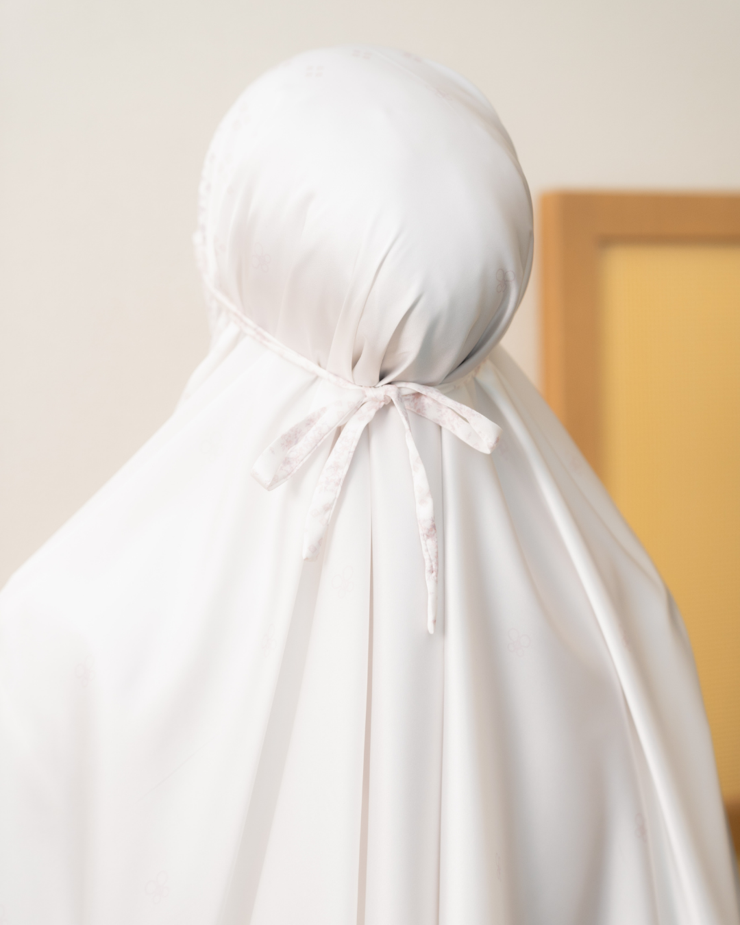 Millie Prayer Set