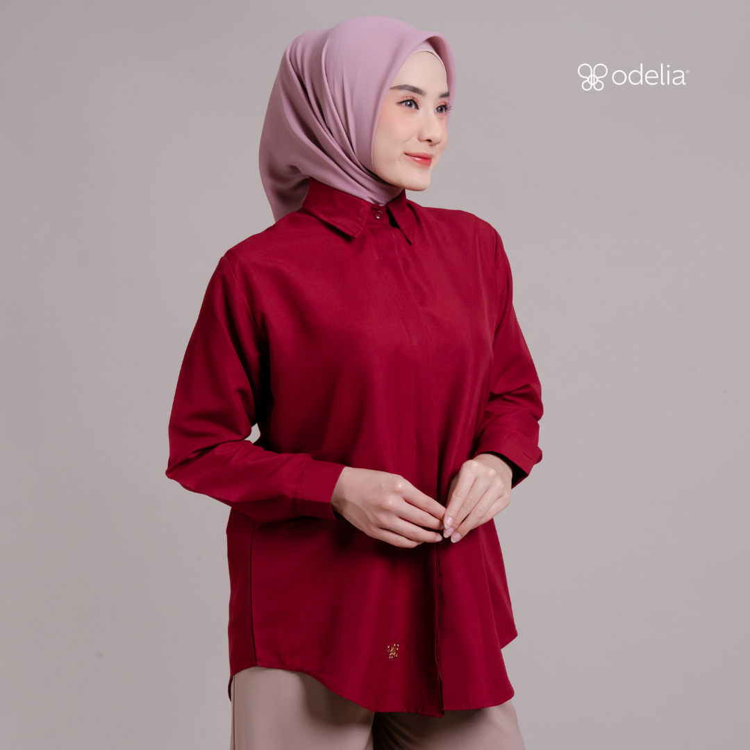 Ardelle Shirt - Maroon
