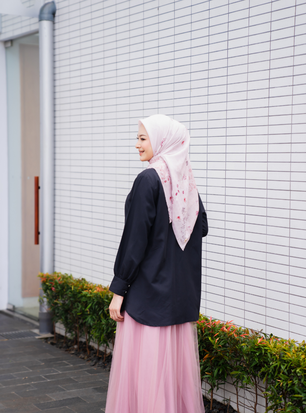 DELLA TOP - Black