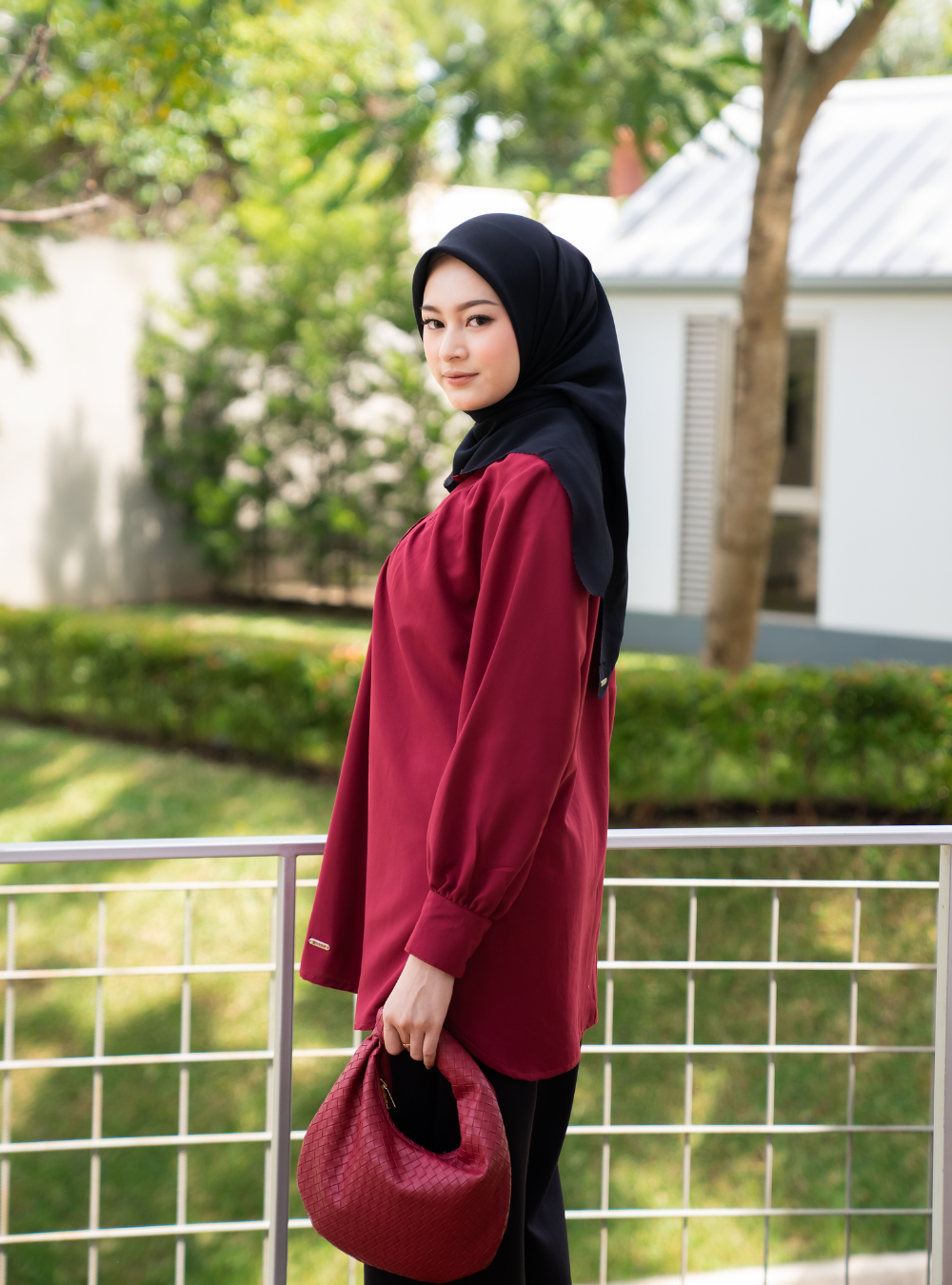 DELLA TOP - Maroon
