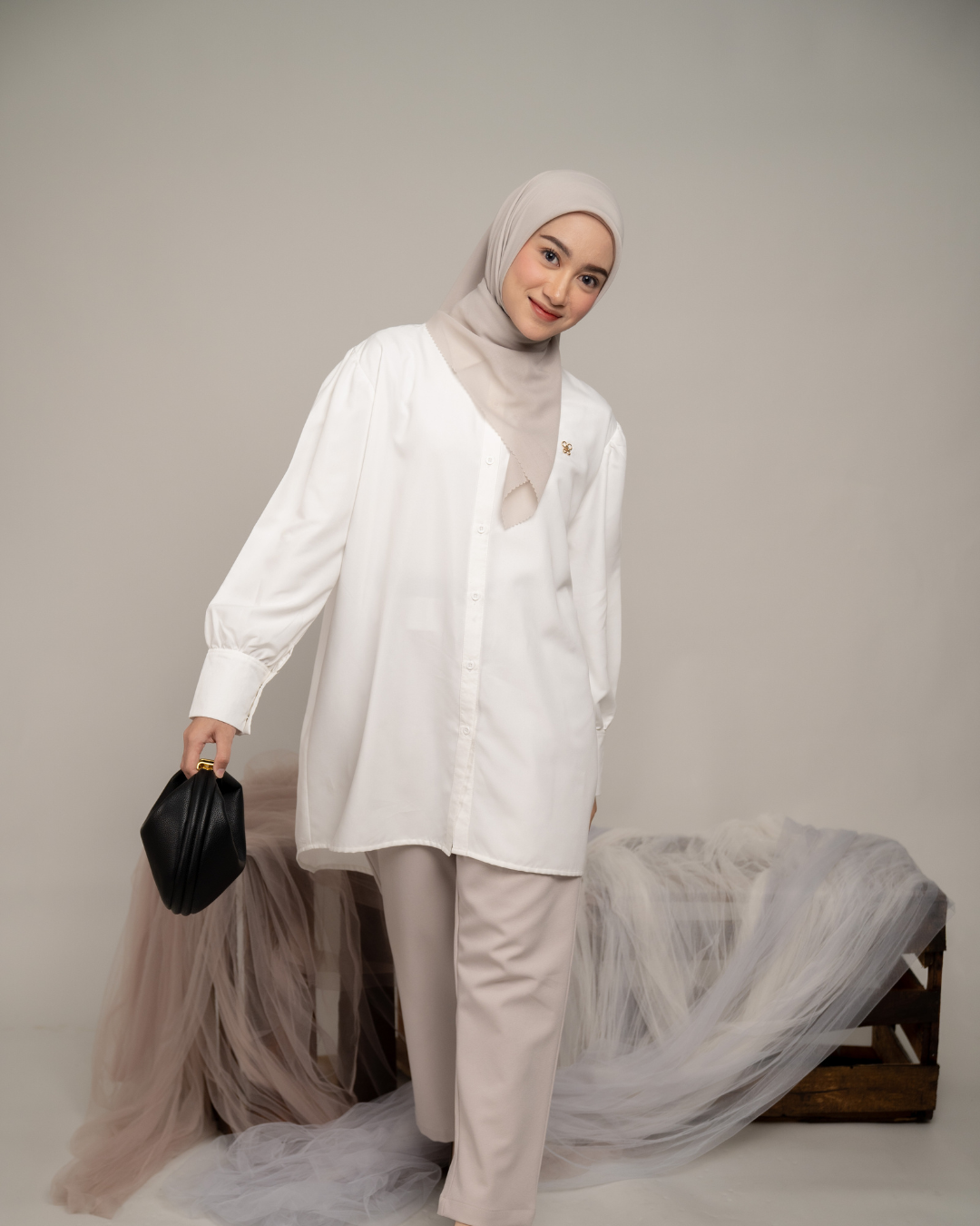 Danica Shirt - Formal White
