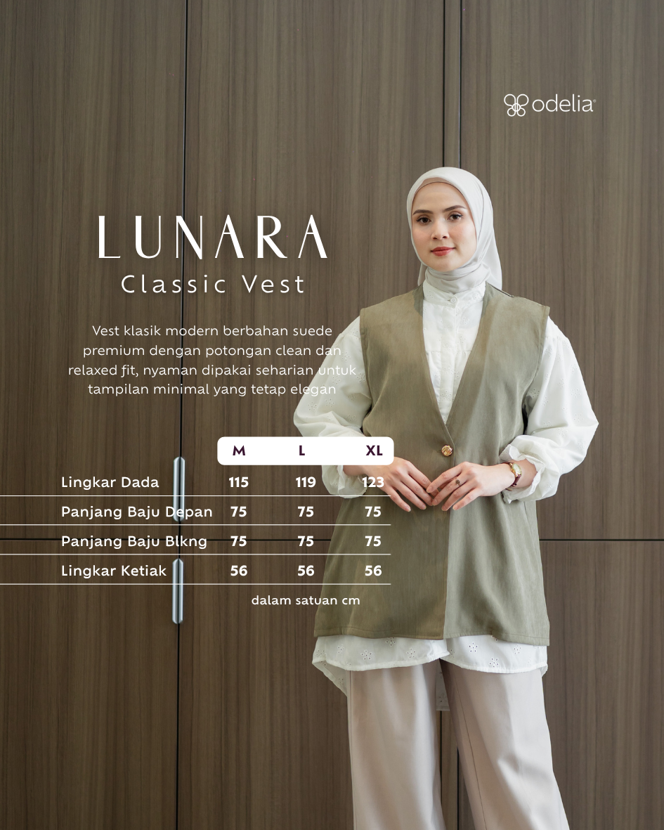 Classic Vest - Latte