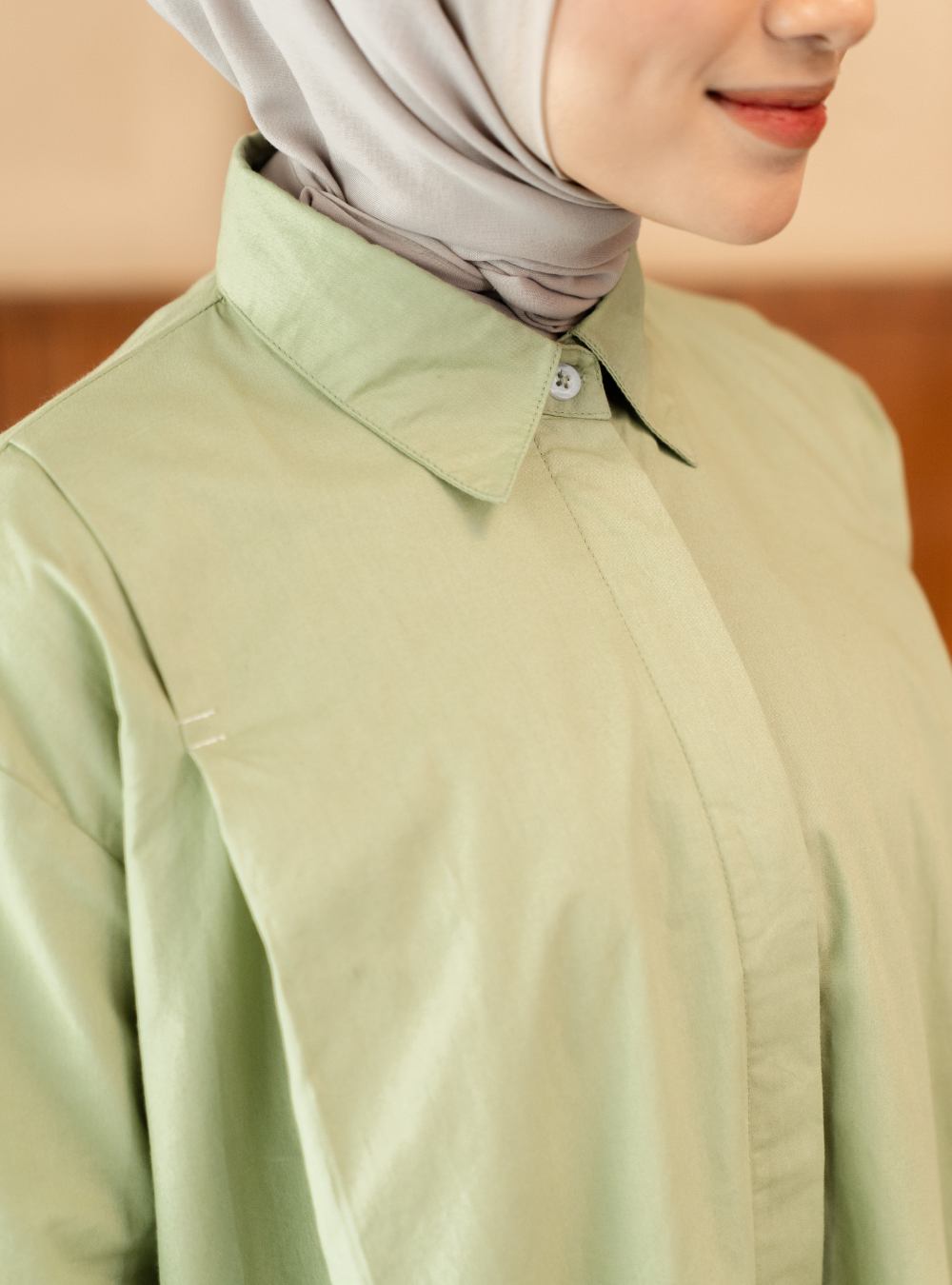 Serene Fold Shirt - Pistachio