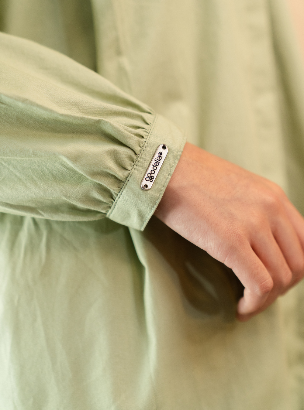 Serene Fold Shirt - Pistachio