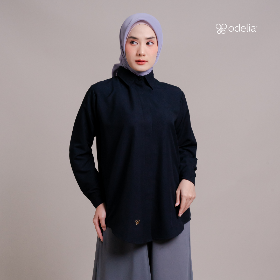 Ardelle Shirt - Black