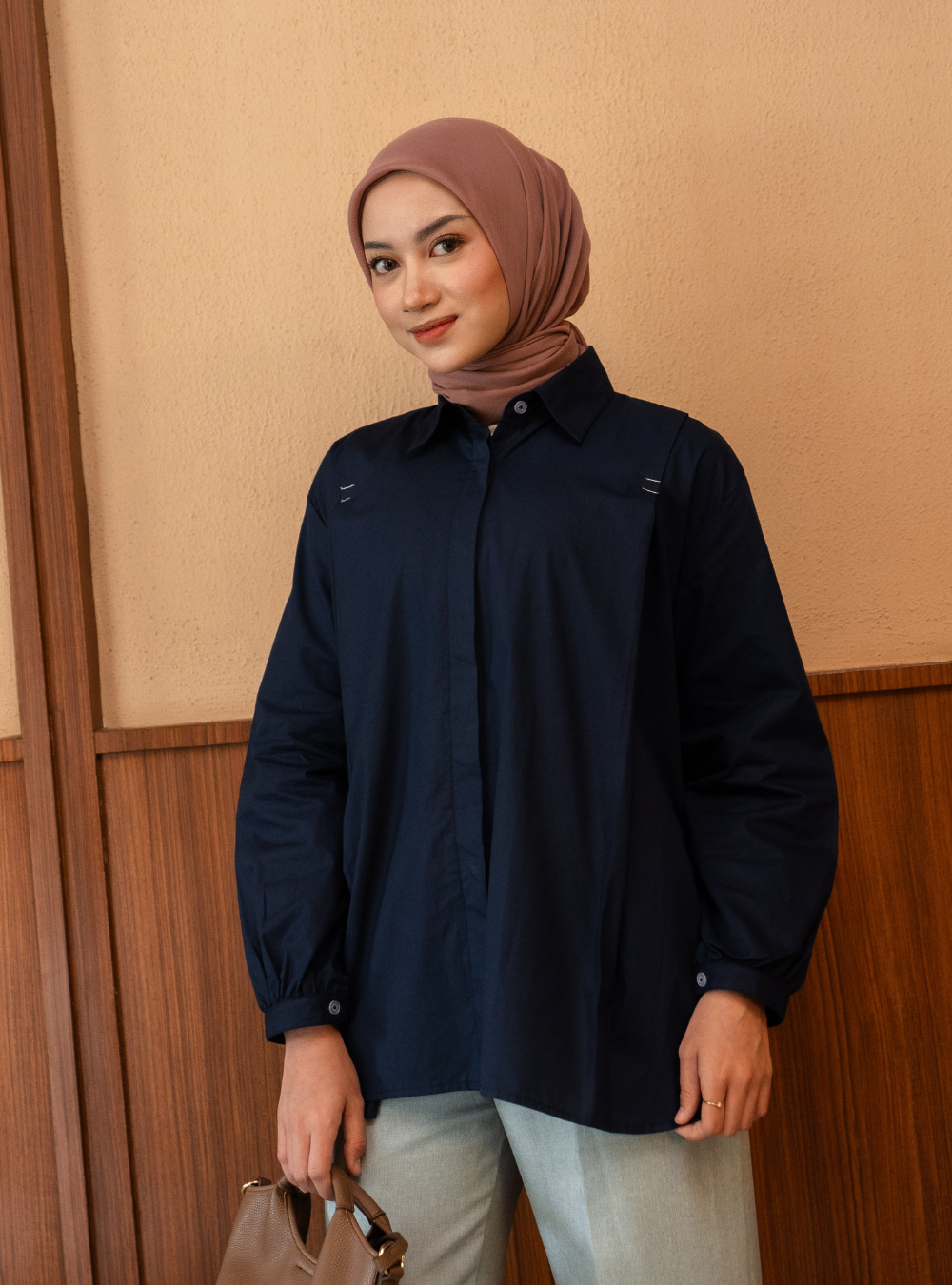 Serene Fold Shirt - Navy