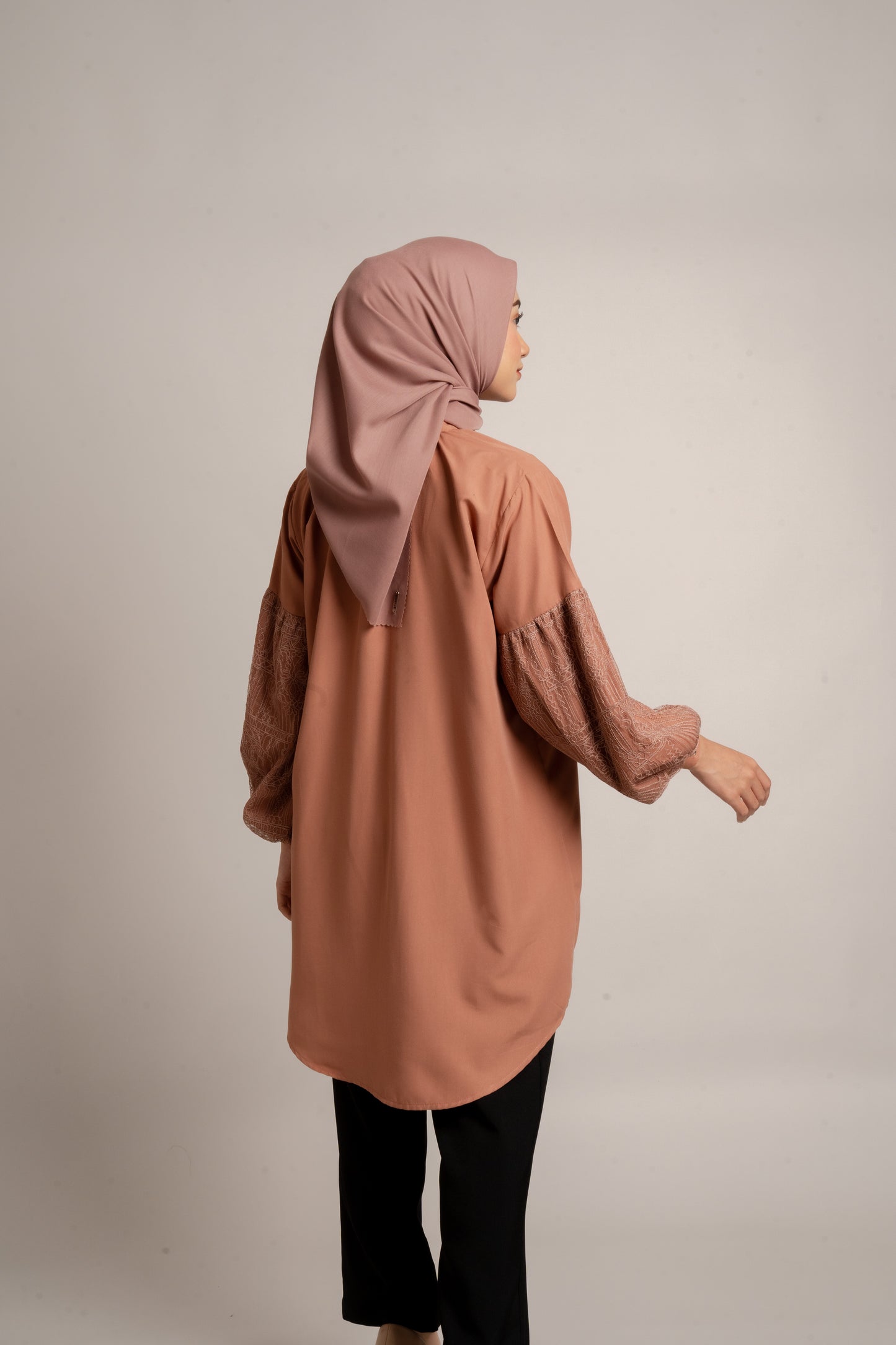 HAVVA TUNIC - CARAMEL