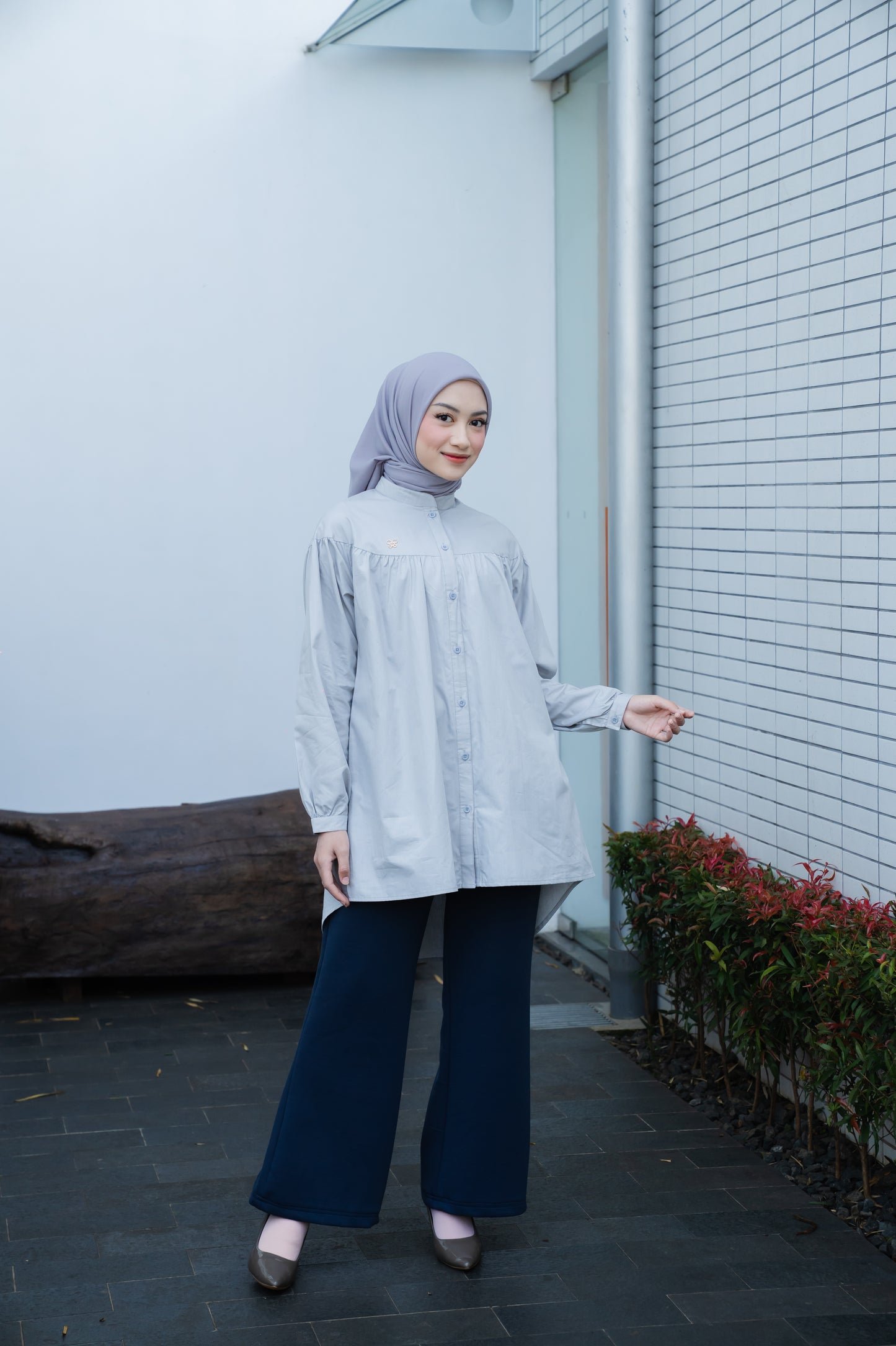 Carmia Shirt - Light Grey