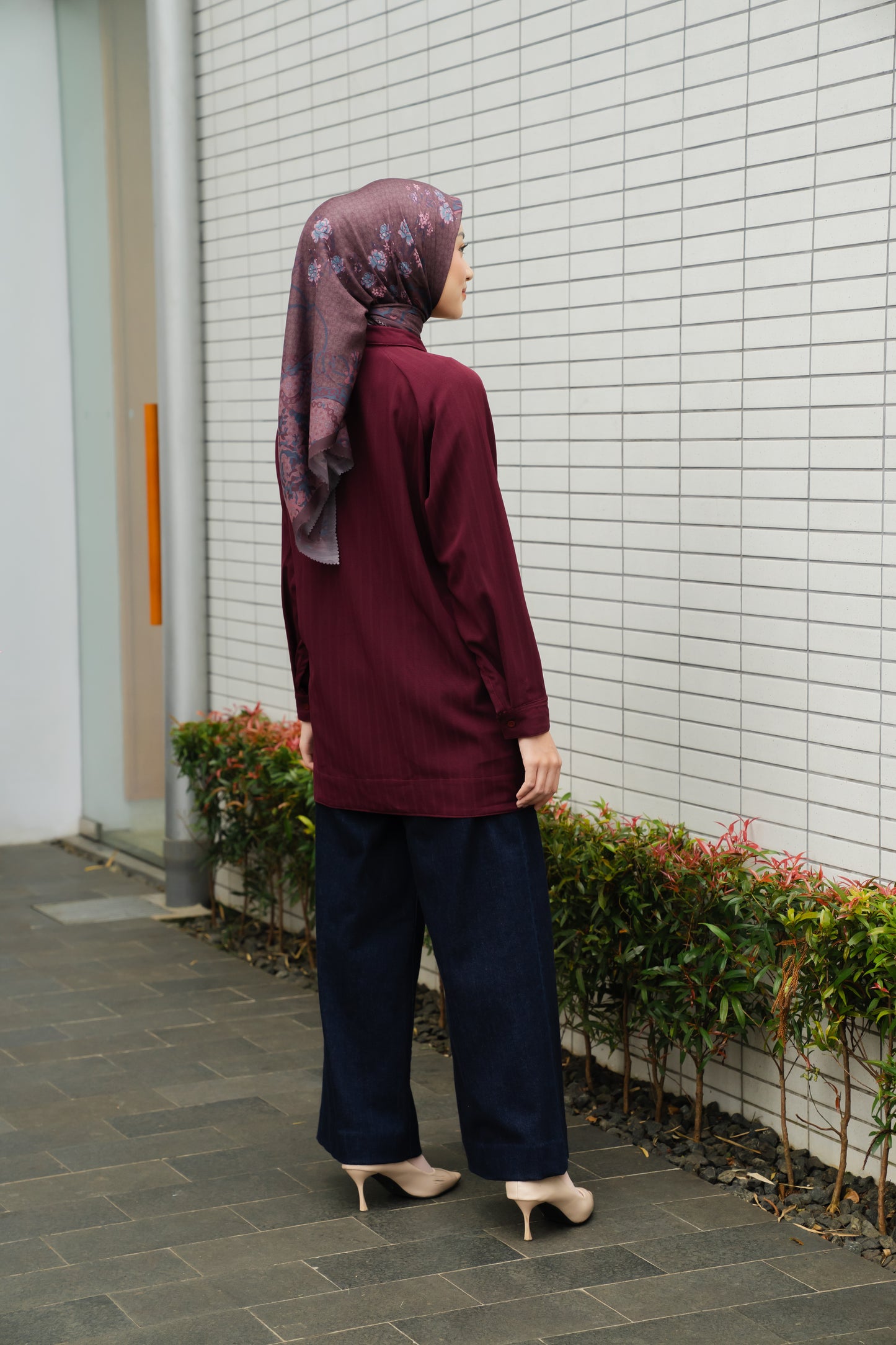 Alinia Shirt - Oxblood