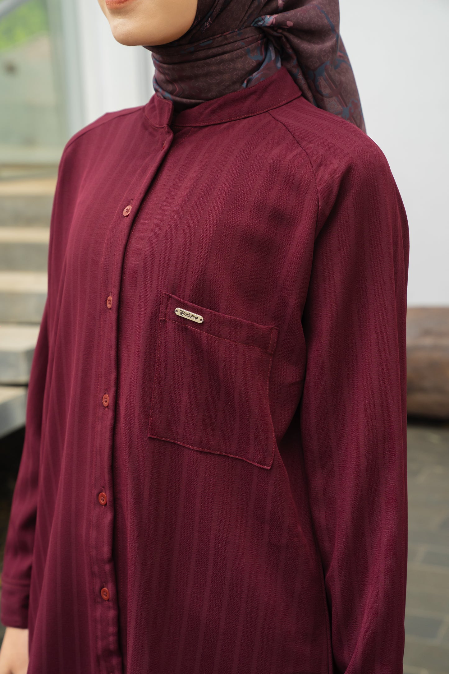 Alinia Shirt - Oxblood