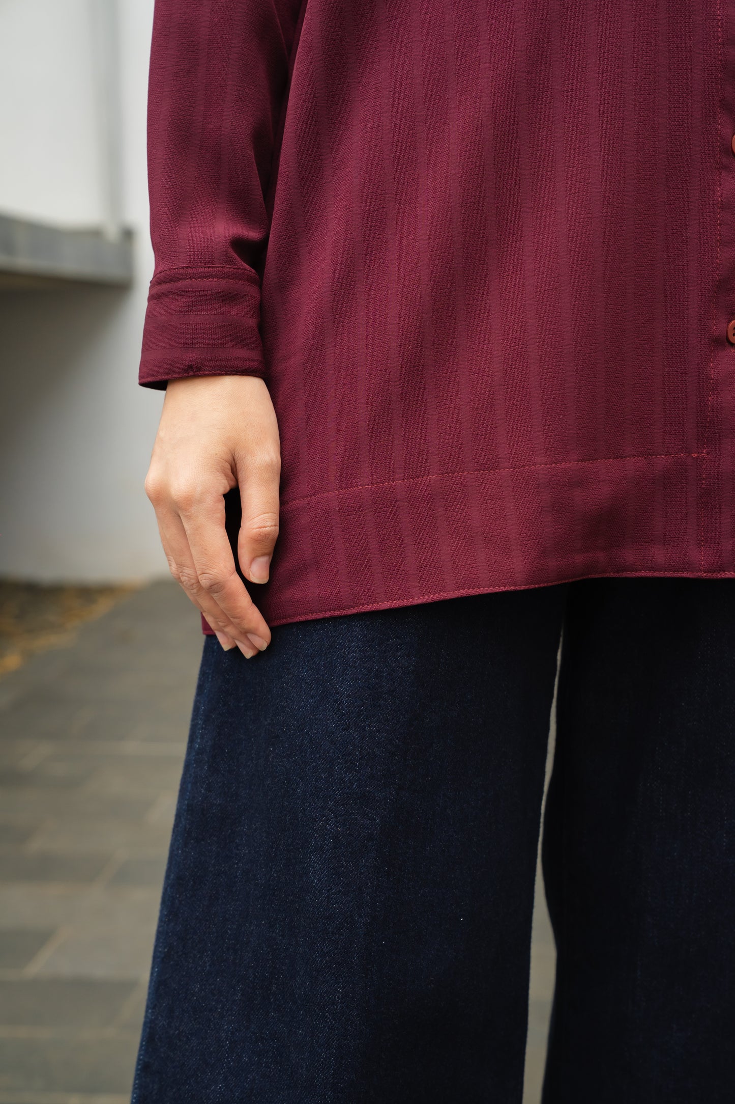 Alinia Shirt - Oxblood