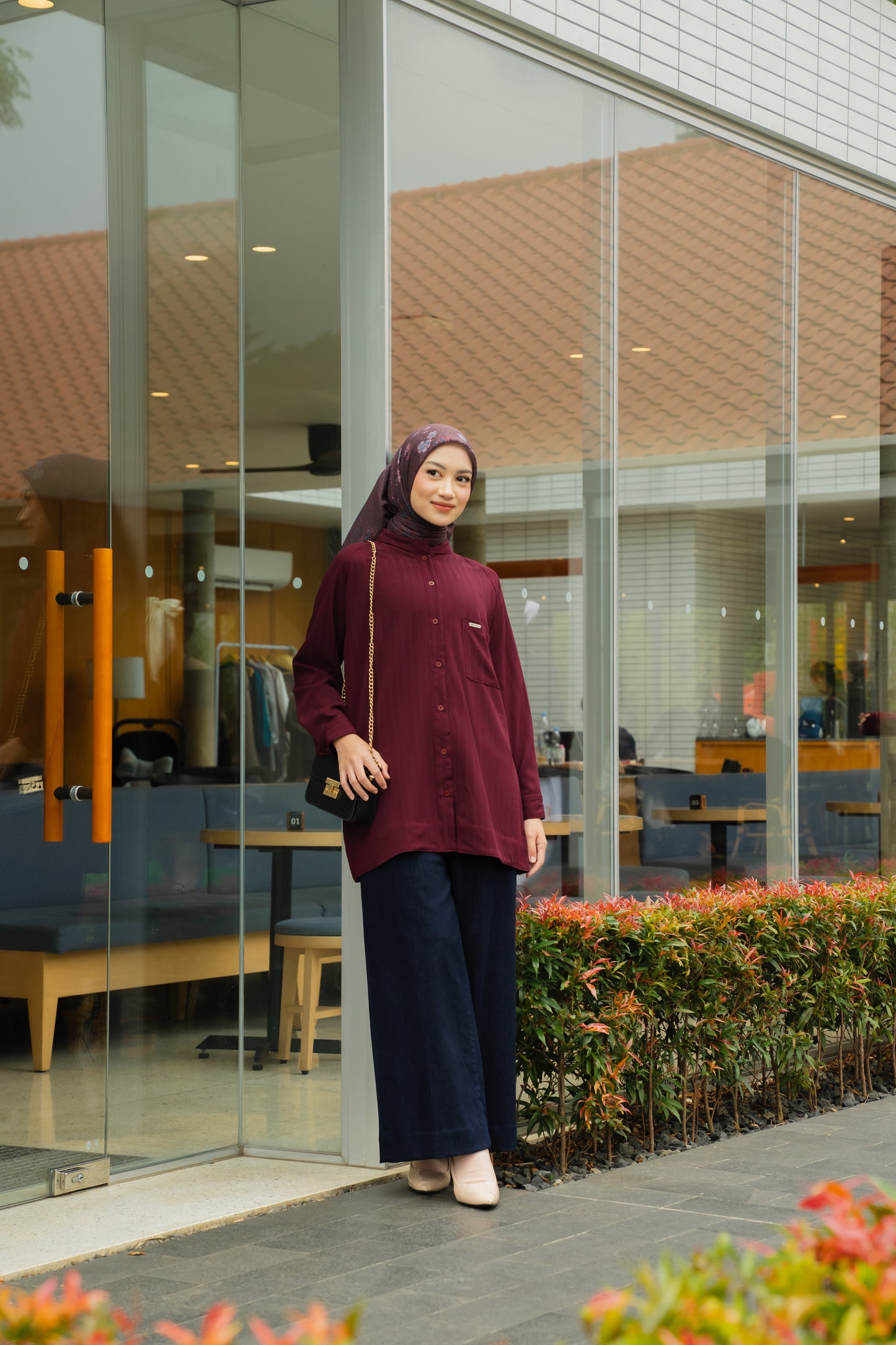 Alinia Shirt - Oxblood
