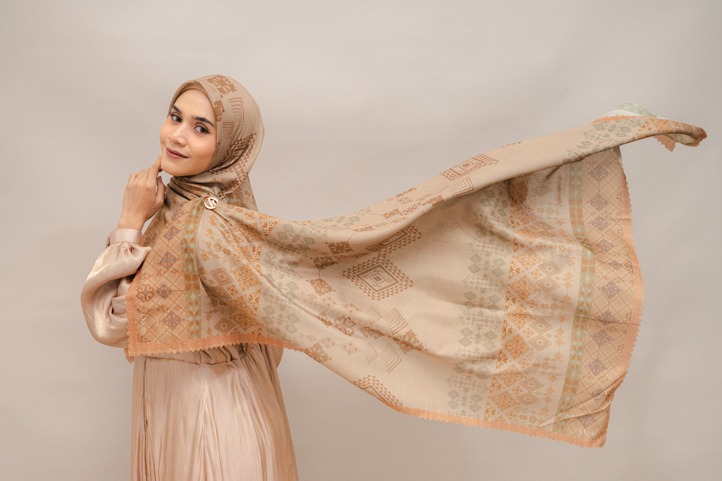 Ethnique Scarf - Earth