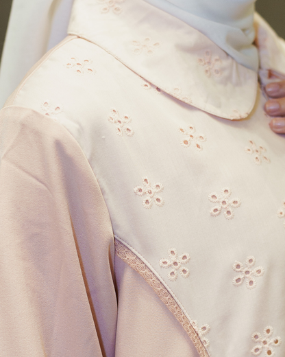 Sera Embroidery Dress - Pastel Rose