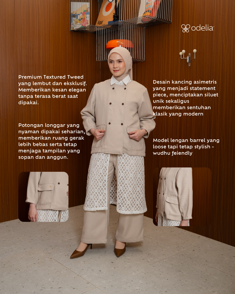 Maison Barrel Tweed Blazer