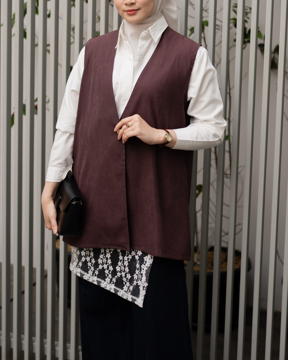 Classic Vest - Velvet Plum