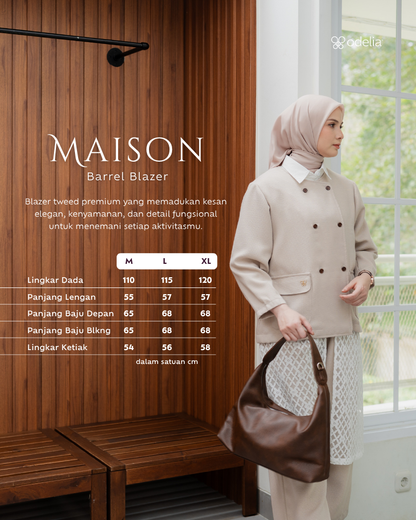 Maison Barrel Tweed Blazer