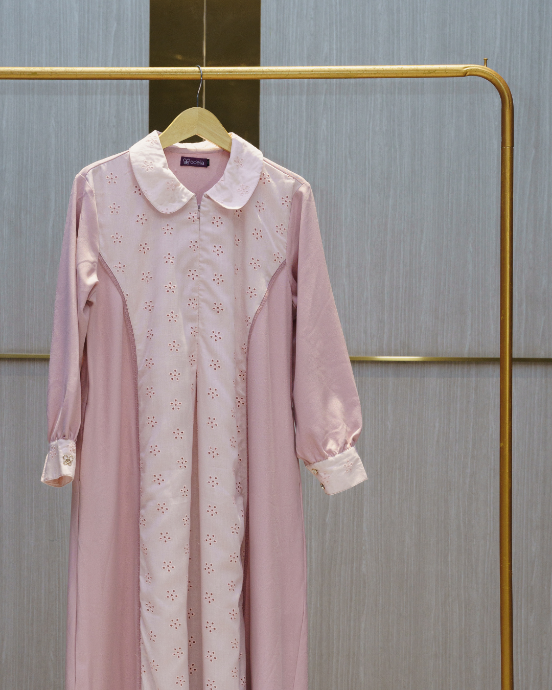 Sera Embroidery Dress - Pastel Rose