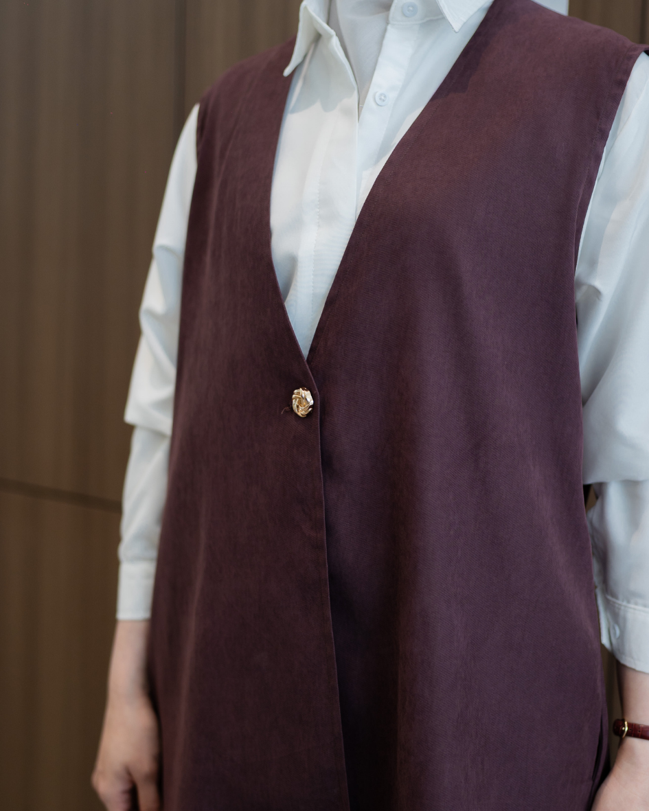 Classic Vest - Velvet Plum