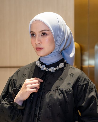 Sera Embroidery Blouse - Classic Black