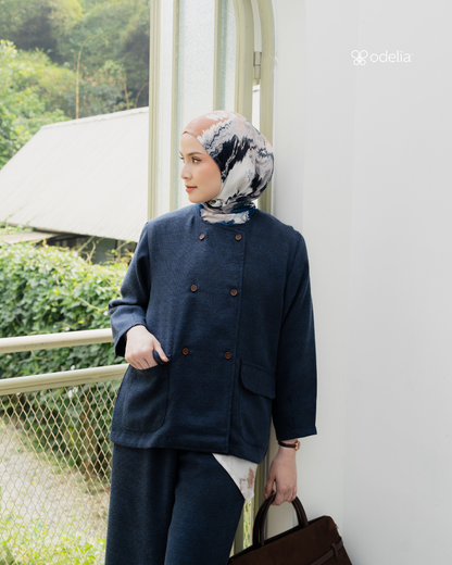 Maison Barrel Tweed Blazer