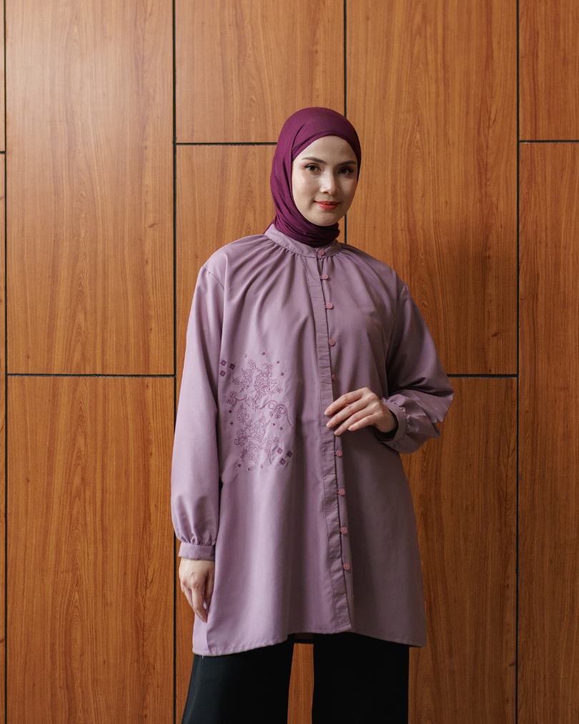 Sorelle Button Blouse - Lavender