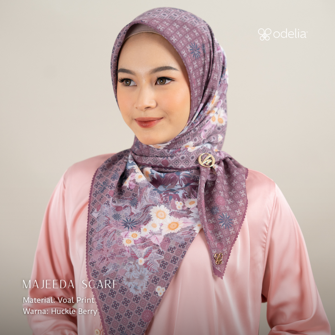 Majeeda Scarf - Huckle Berry