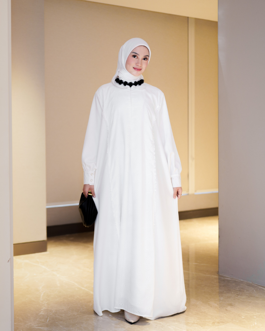 Sera Embroidery Dress