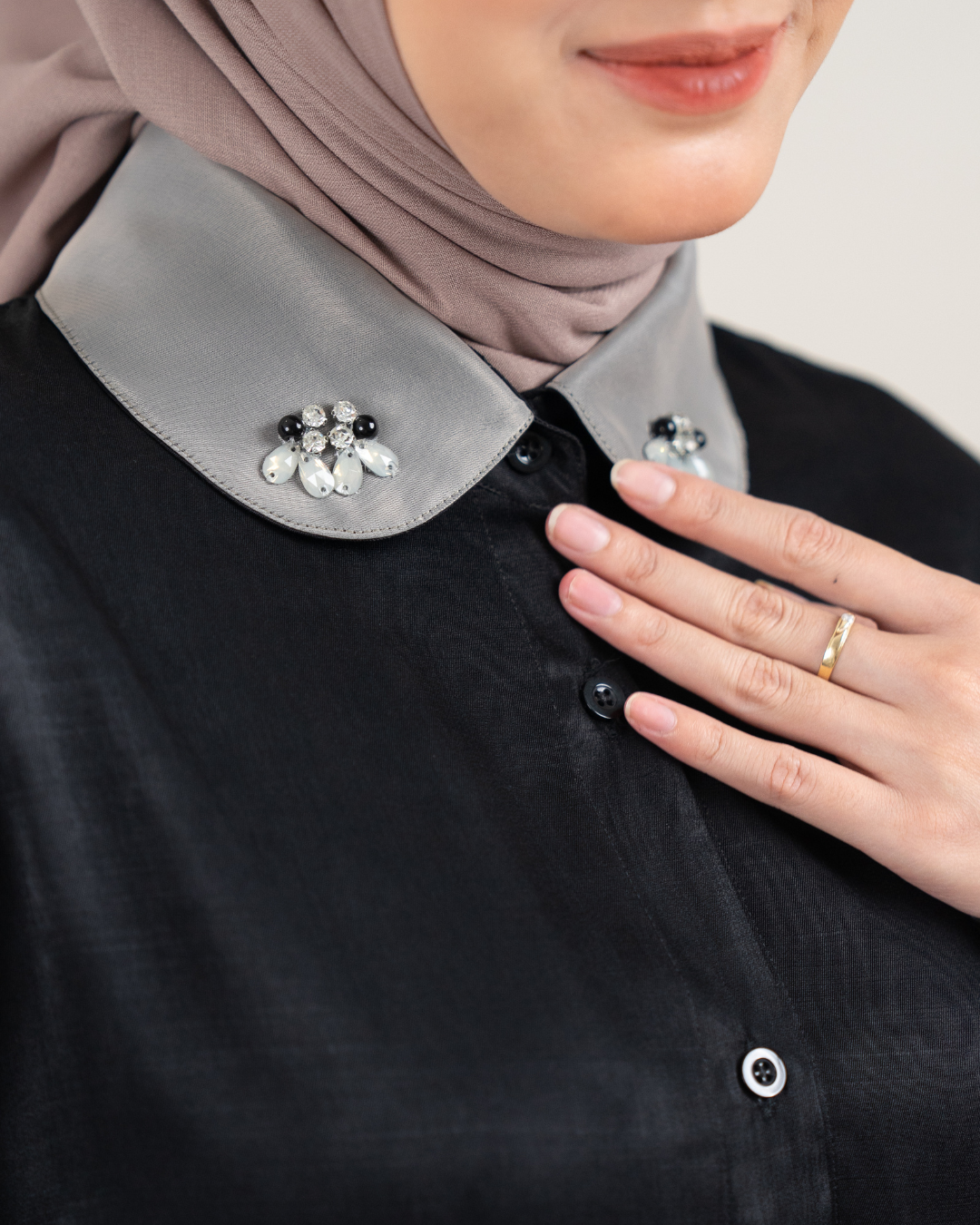 Haala Shirt - Black
