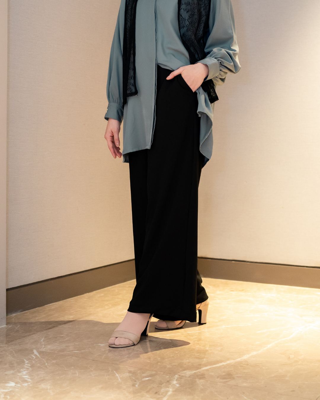 Noor Cullote - Black