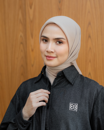 Sorae Button Shirt - Raven Black