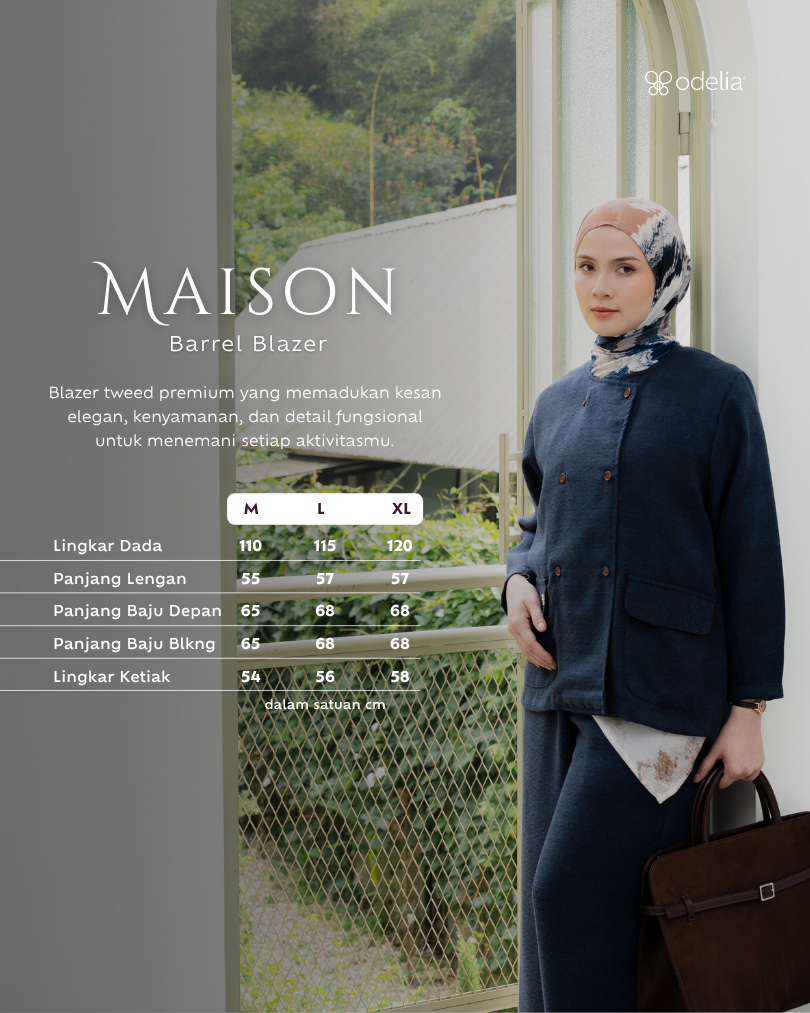 Maison Barrel Tweed Blazer