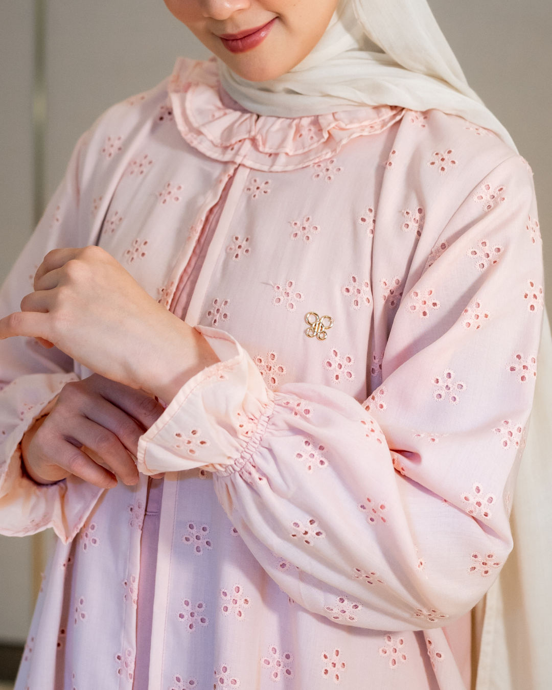 Sera OuterLook Dress - Pastel Rose