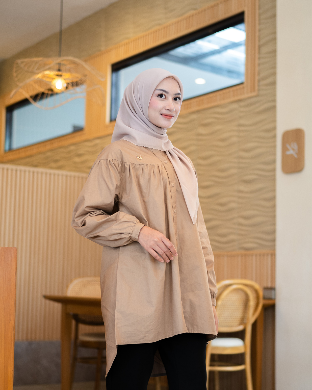 Carmia Shirt - Tannin