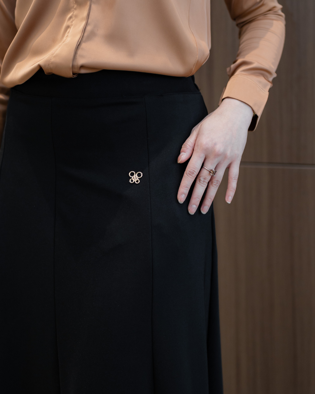 Ease Skirt - Black