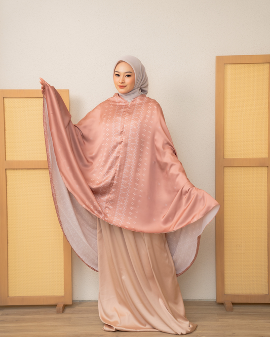 Millie Prayer Set - Chestnut