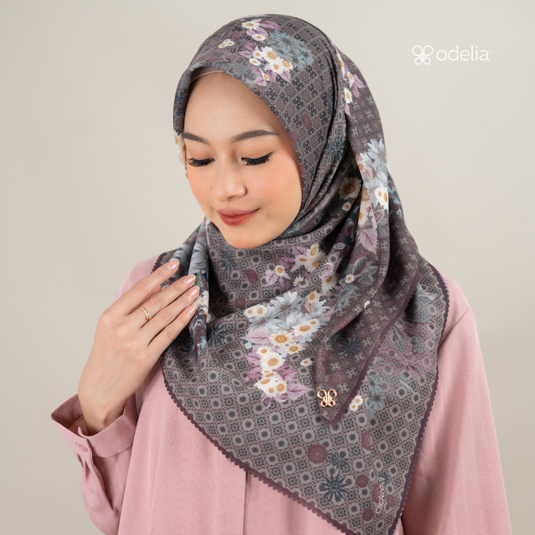 Majeeda Scarf - Burgundy