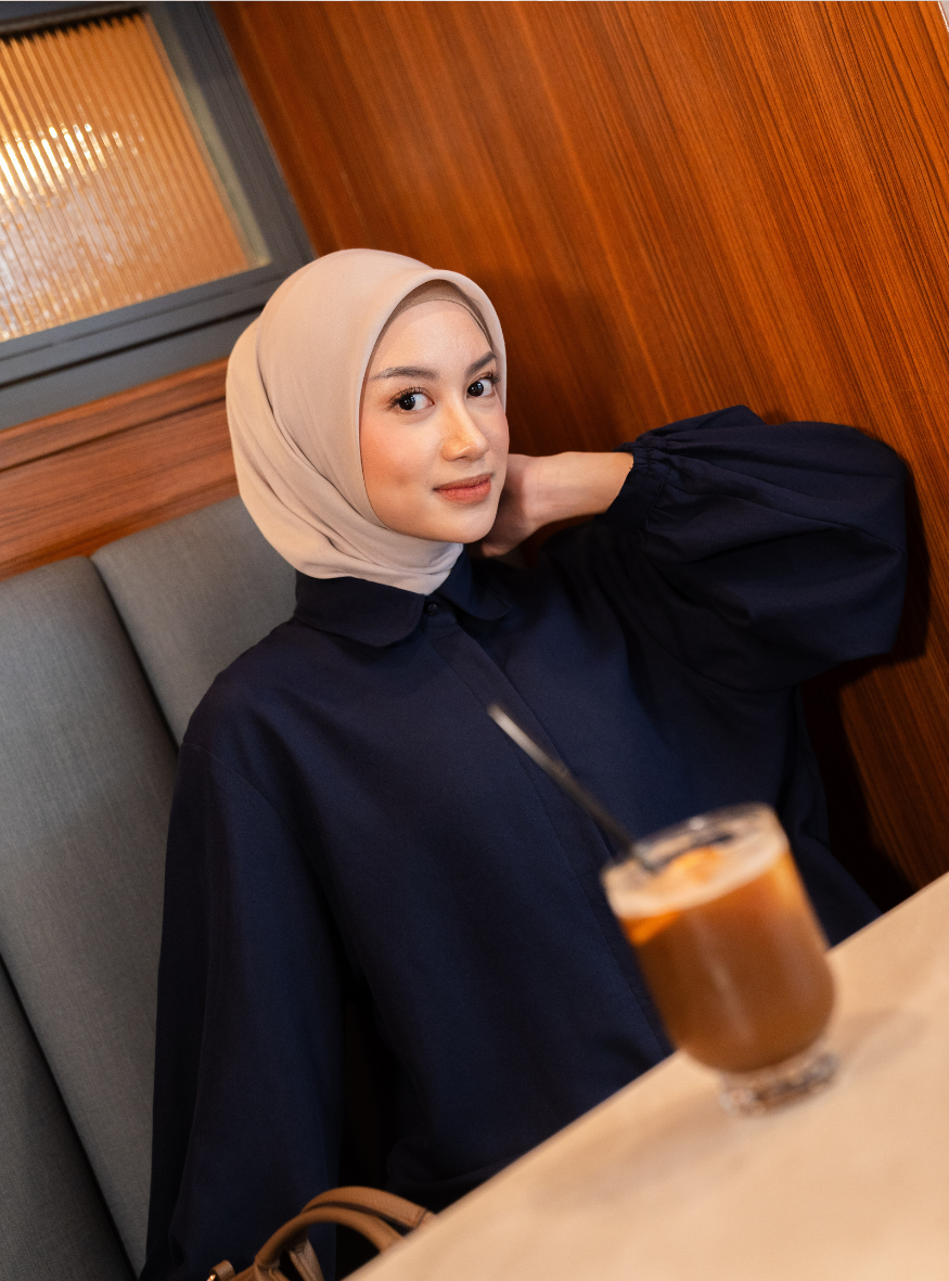 Emira Shirt - Navy