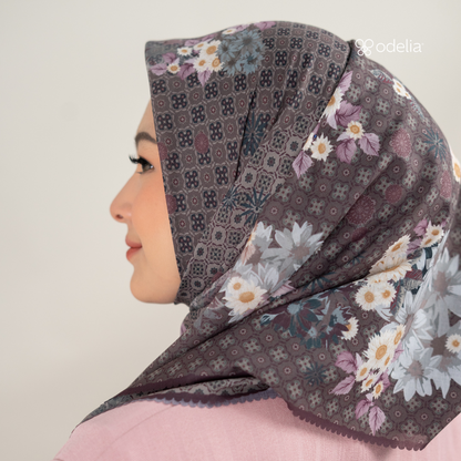 Majeeda Scarf - Burgundy