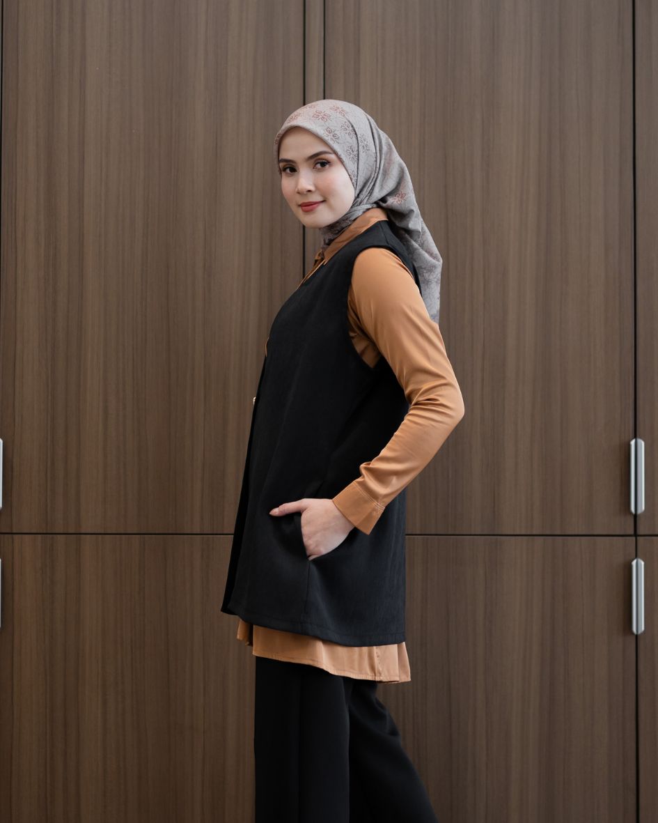 Classic Vest - Luxe Black