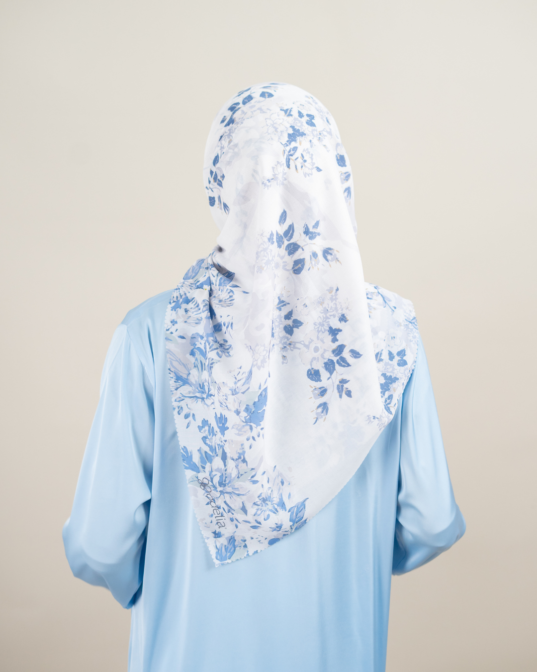 Aeris Scarf - Sparkling White