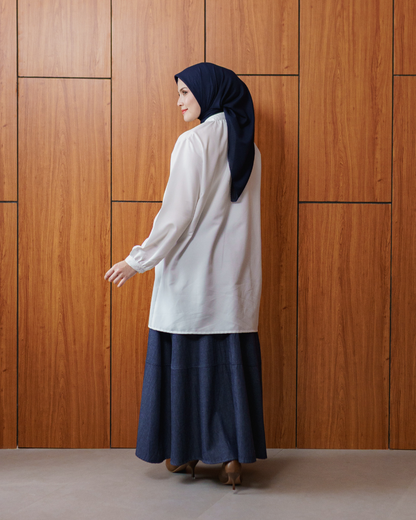 Sorelle Button Blouse