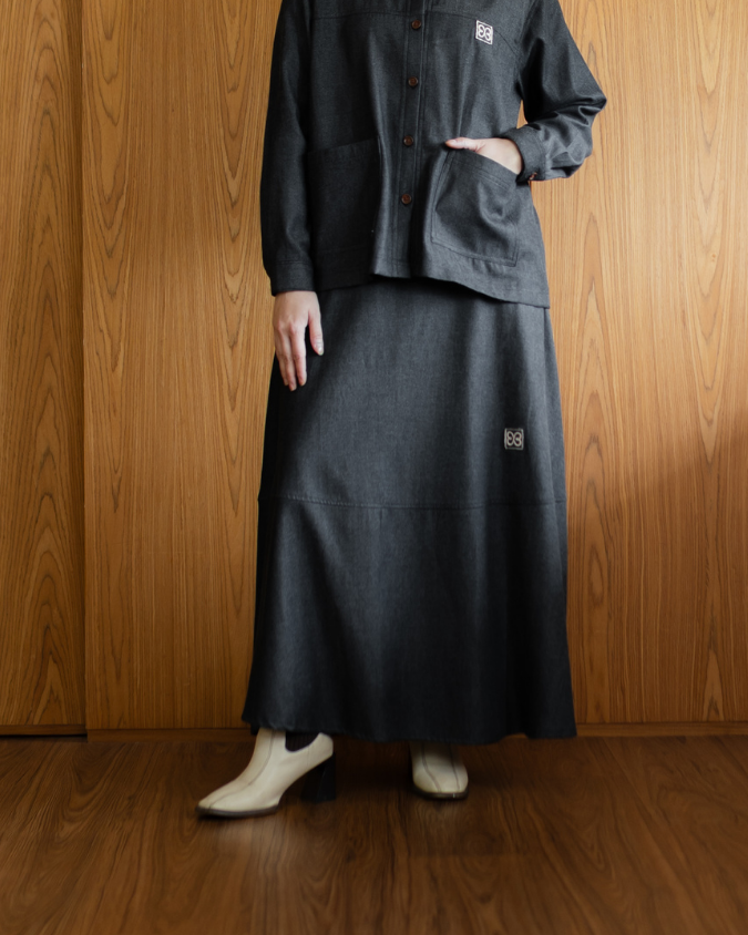 Sorae Skirt - Raven Black