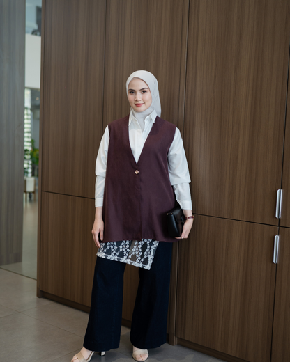 Lunara Classic Vest
