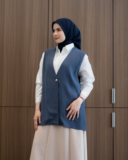 Lunara Classic Vest