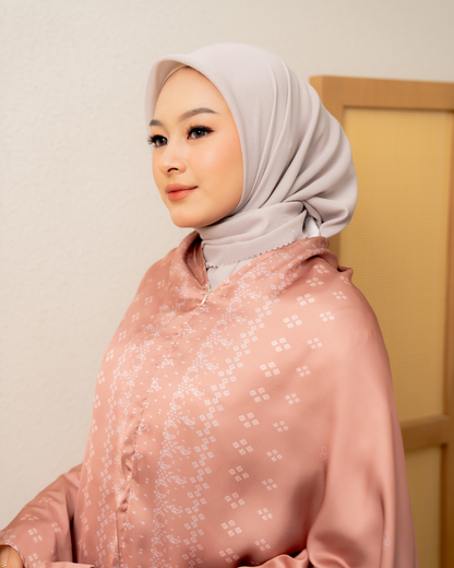 Millie Prayer Set - Chestnut