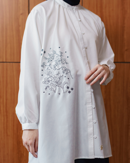 Sorelle Button Blouse